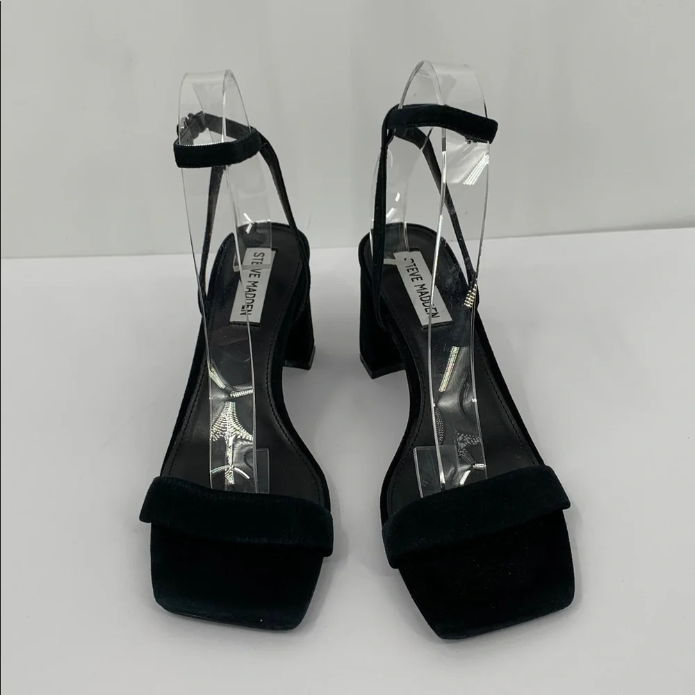Steve Madden Luxe ankle strap black suede sandal shoe block chunky heel new 8